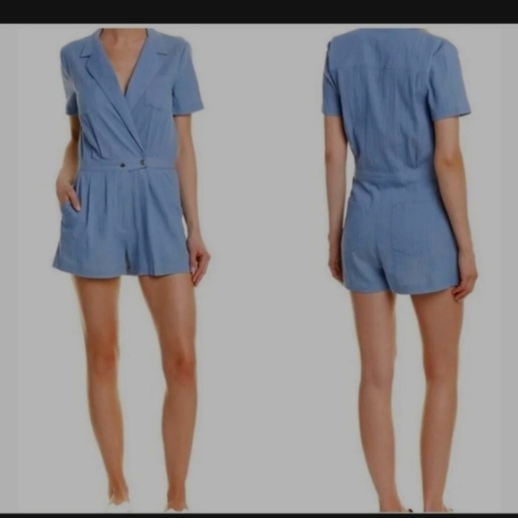 NWOT BCBGeneration Women's Blue Shorts Romper With Pockets And Zipper Size 2 - Picture 1 of 13